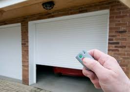 Sửa remote cửa cuốn khó lên xuống