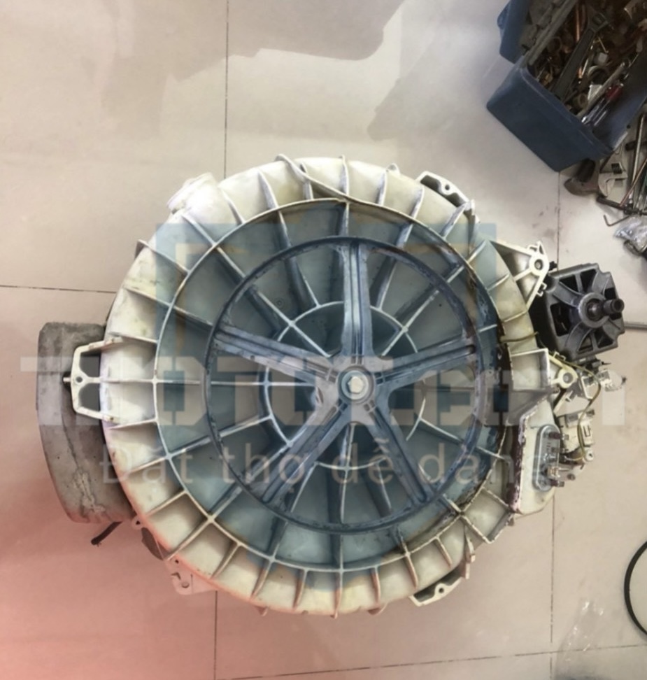 Chảng ba máy giặt Electrolux